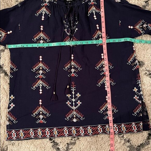 Madewell Boho Tribal 3/4 sleeve print pop over top In navy EUC - Picture 9 of 10